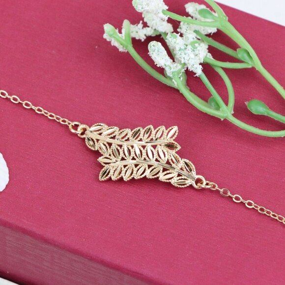 "Elegant Leaf Pattern Rose Gold Bracelet for Women, XPBL1082 - Picture 13 of 13